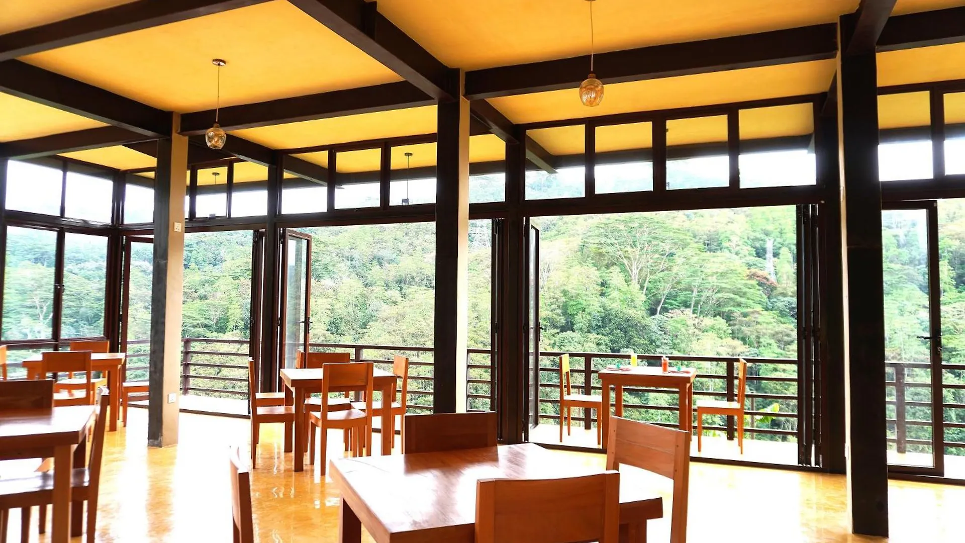 Aqua Dunhinda Villa & Nature Retreat Sri Lanka